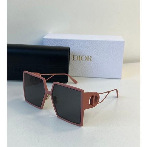 NEW Dior 30Montaigne SU Dusty Pink Oversized Square Sunglasses - Picture 2 of 7